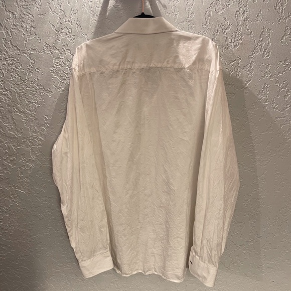 Men’s ‘Bugatchi’ White Button-Up Dress Shirt w/ Subtle Texture (XXLT) - Picture 3 of 3